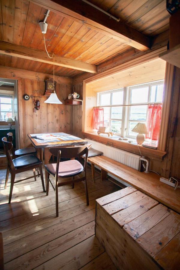 The Real Faroese Experience Villa Skalavik Luaran gambar